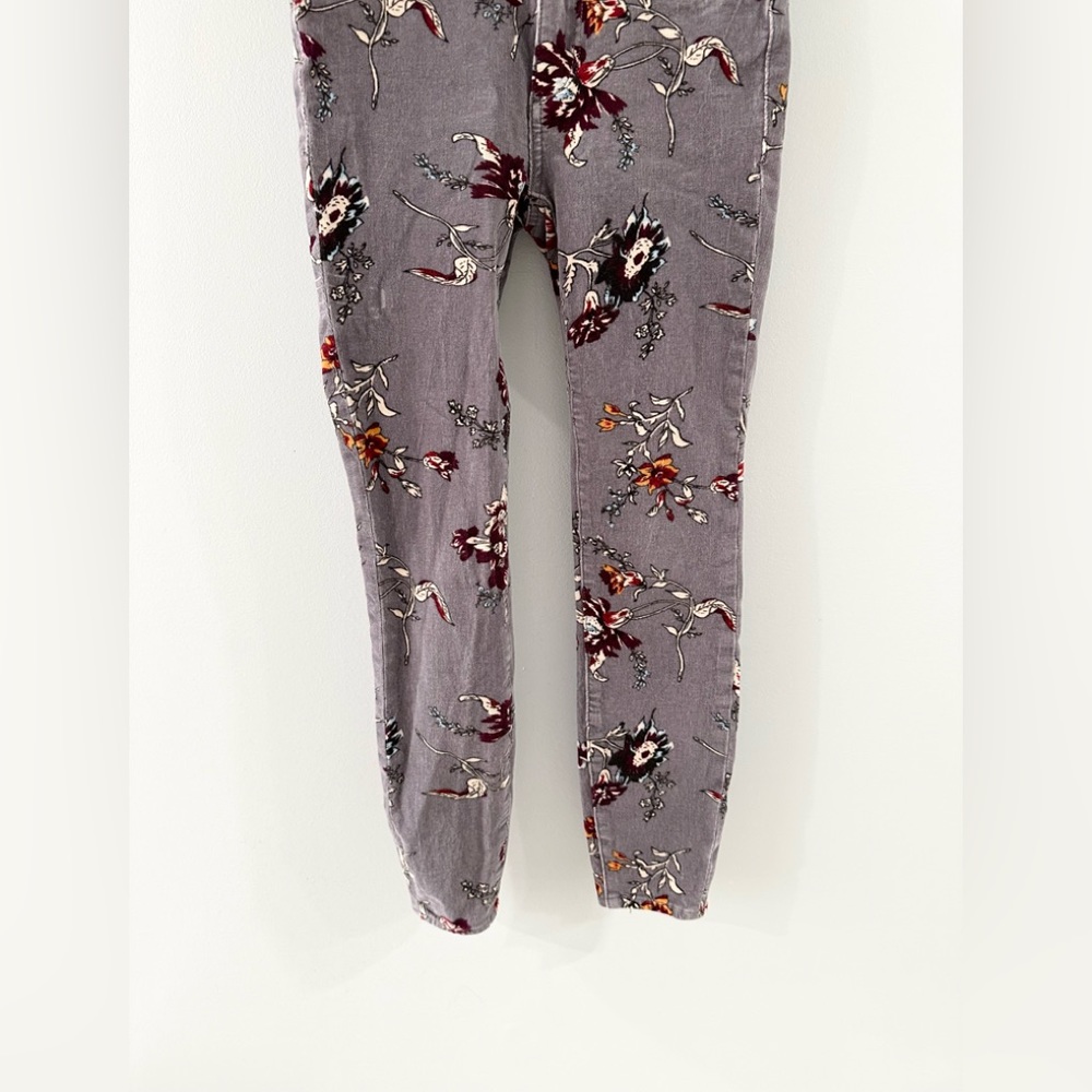 Anthropologie Pilcro High Rise Skinny Velour Pants Gray Size 25 - Picture 4 of 6